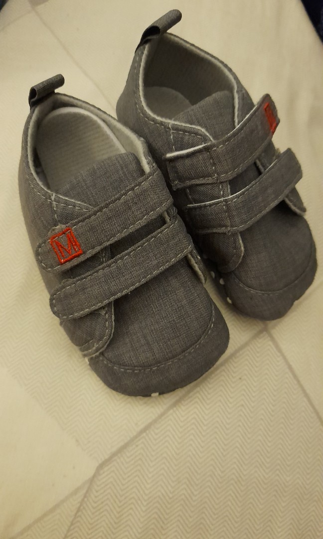 baby shoes shoes