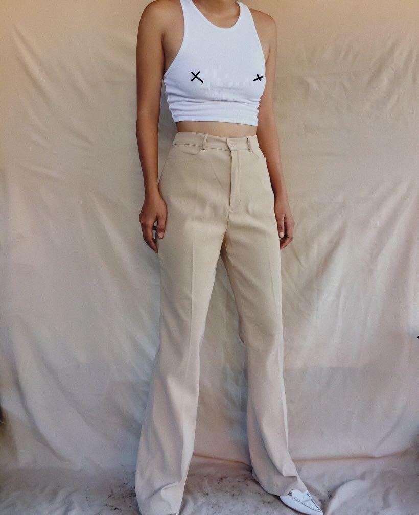 Beige Pants (Category: Other Bottoms) located in Lapu Lapu. Submitted by baligirl21 (Listing ID 1033316958, Image 3). Description: W: 27-28.