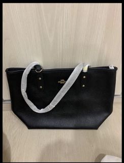 (Category: ) located in . Submitted by liwjin (Listing ID 1033157189, Image 1). Description: .