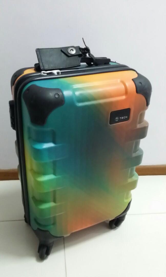 21 x 14 x 9 luggage