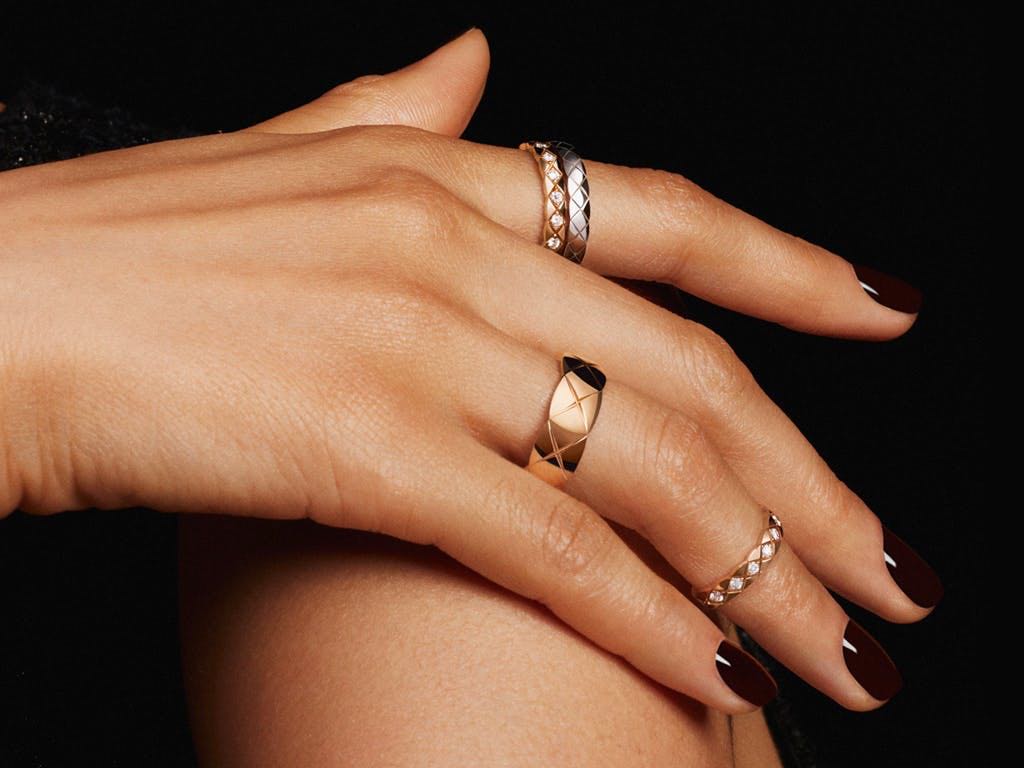 BLACKPINKs Jennie Models CHANEL COCO CRUSH 2022 Fine Jewelry