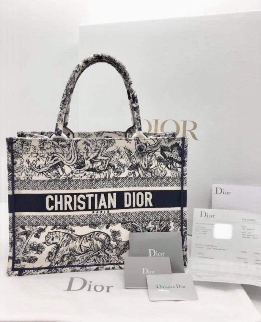 Medium Dior Book Tote Ecru and Gray Dior Oblique Embroidery 36 x 275 x  165 cm  DIOR