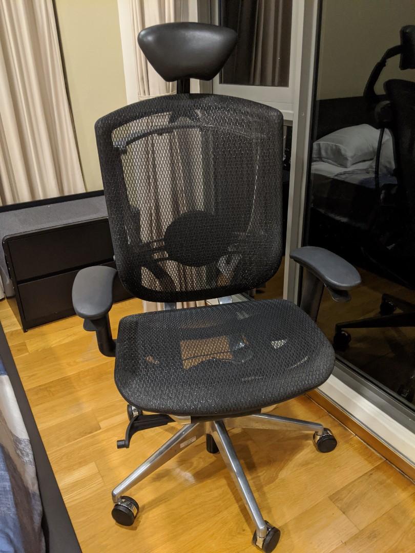 Neuechair pret discount