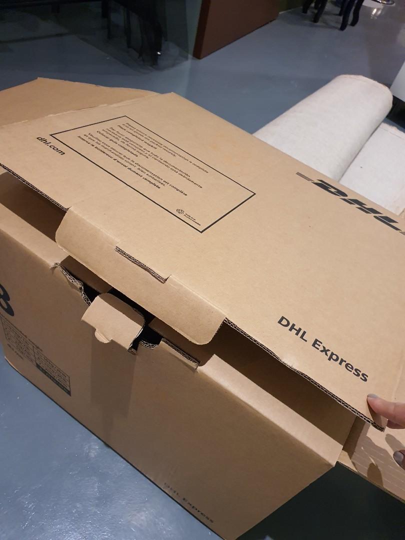 Extralarge DHL Boxes, Free Items on Carousell