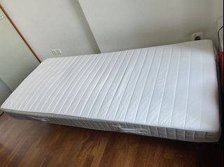 (Category: ) located in . Submitted by deetnhrid (Listing ID 1033213528, Image 1). Description: .