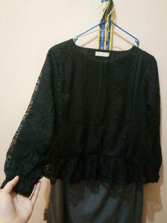 Lace blouse byedmeeoutfit