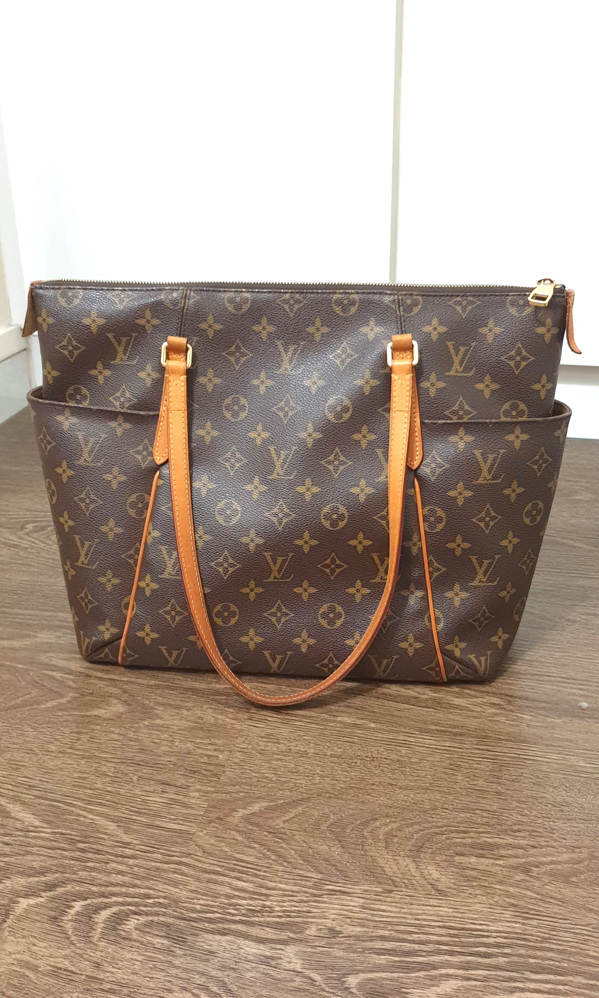 Louis Vuitton totally MM – Lady Clara's Collection