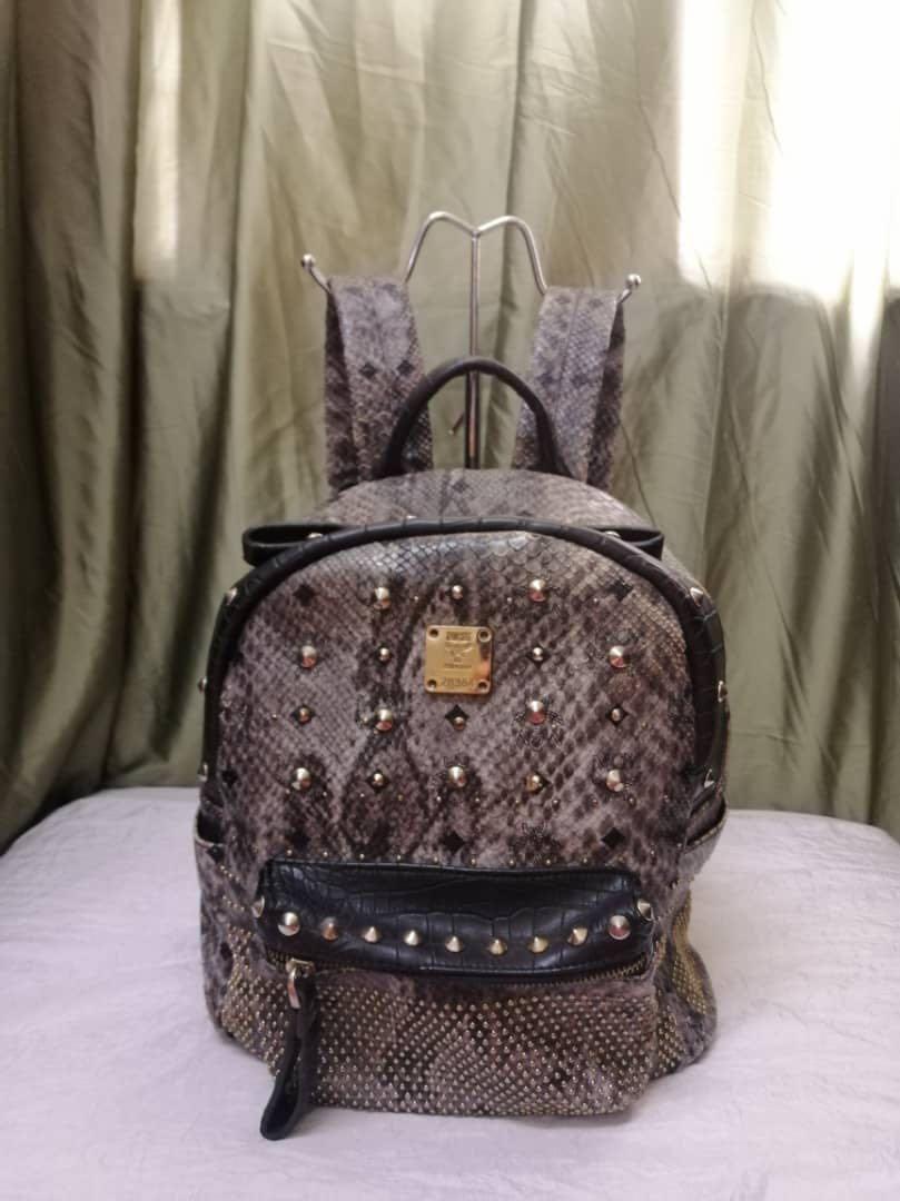 Medium size hotsell mcm backpack