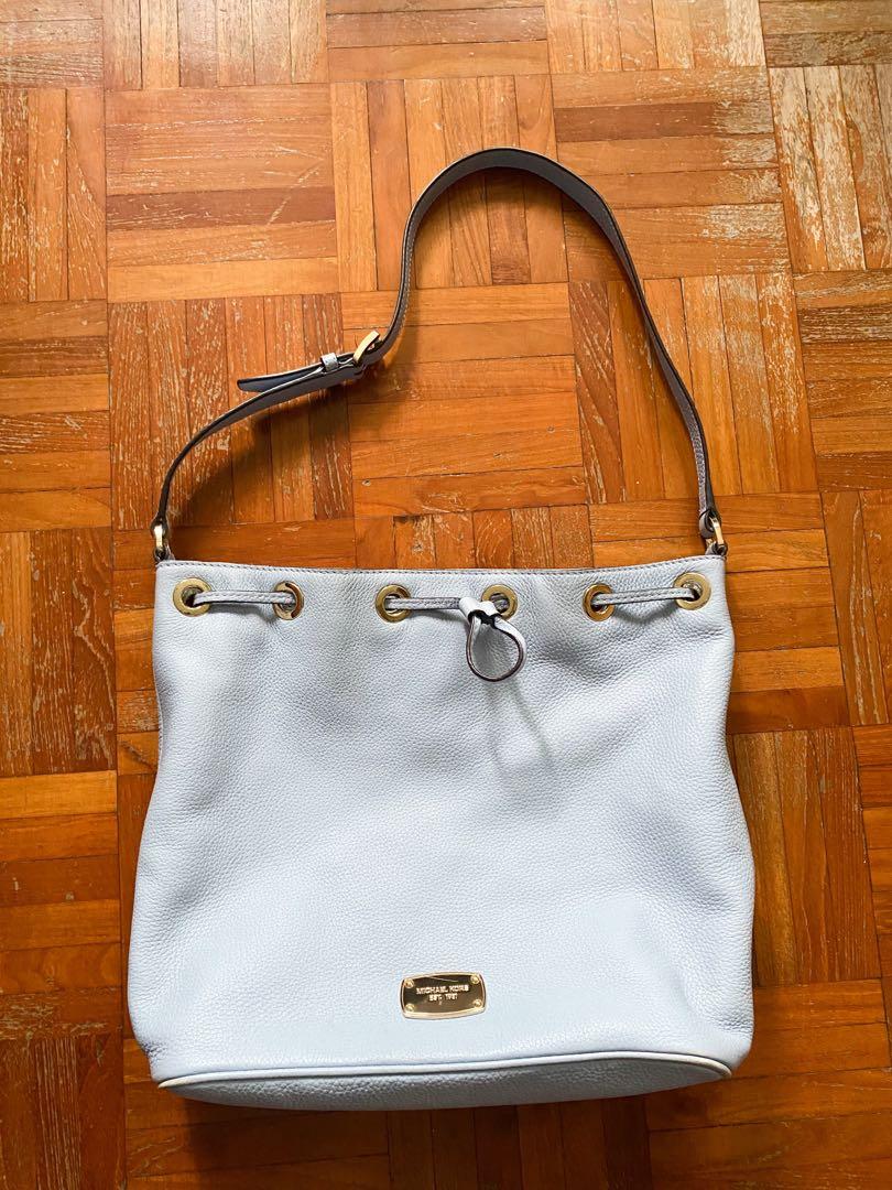 MICHAEL KORS GREENWICH Medium Boho Bucket Bag