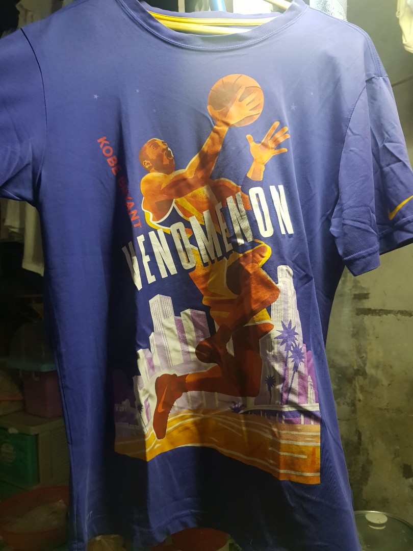 Vintage Nike Dri-Fit Kobe Bryant Venomenon T-Shirt Size