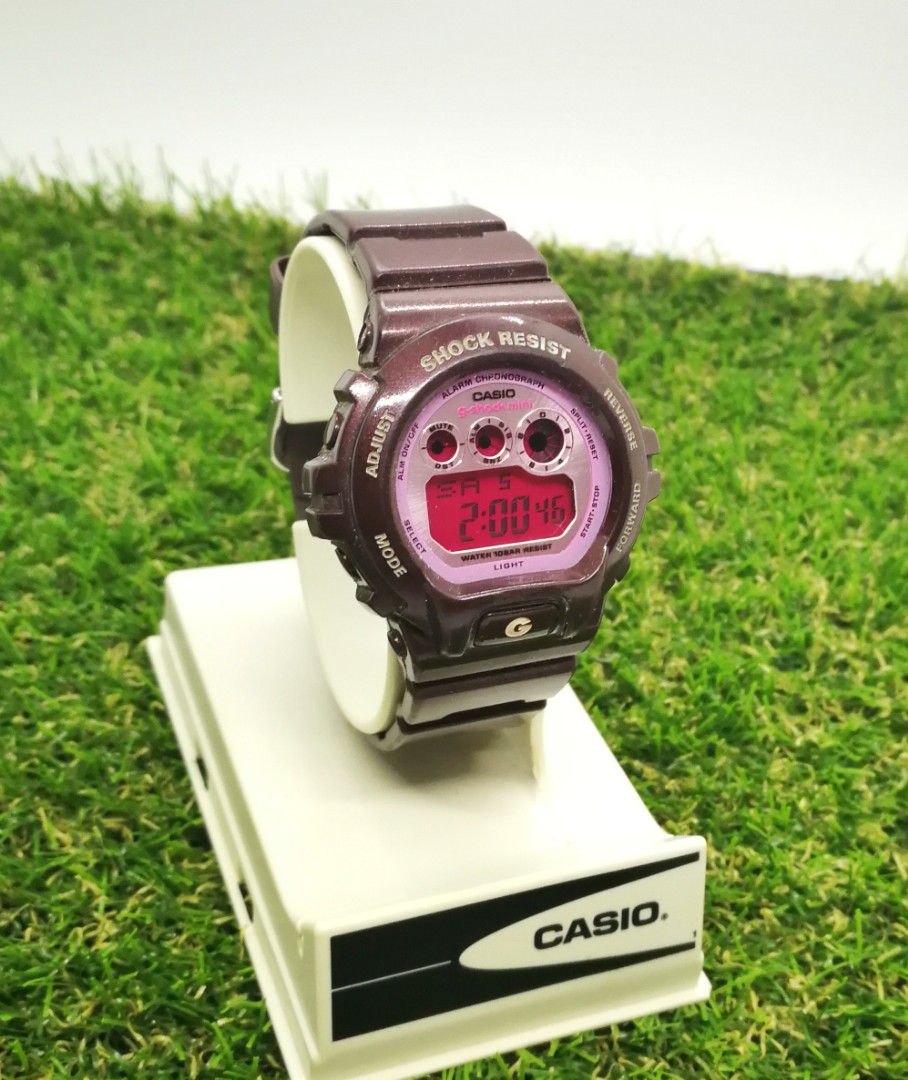 Maroon g shock 2025