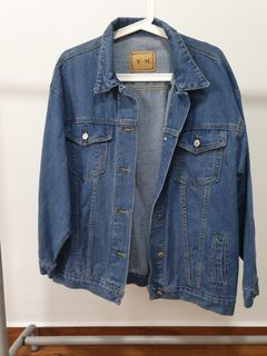 (Category: ) located in . Submitted by diwardrobe (Listing ID 1033191267, Image 1). Description: .