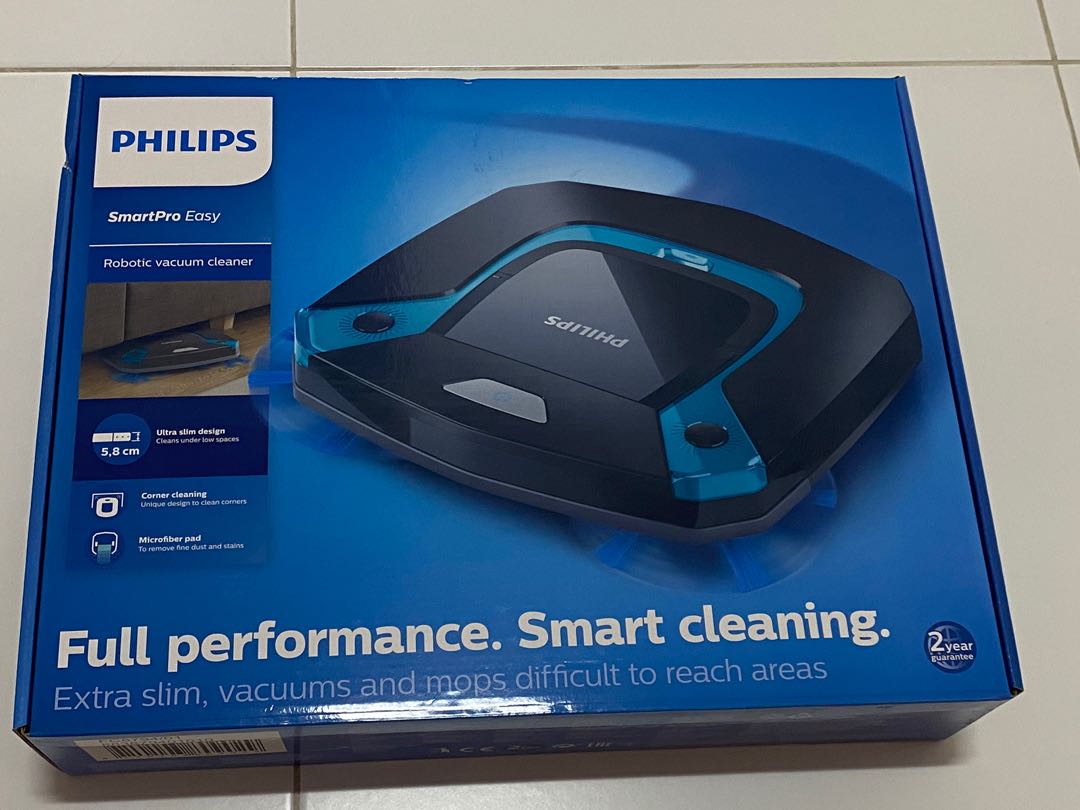 Philips FC8794 Robot Cleaning Vaccum, TV & Home Appliances, Vacuum Cleaner & Housekeeping on