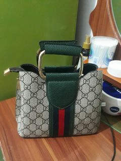 (Category: ) located in . Submitted by trendsetterol (Listing ID 1033160761, Image 1). Description: .