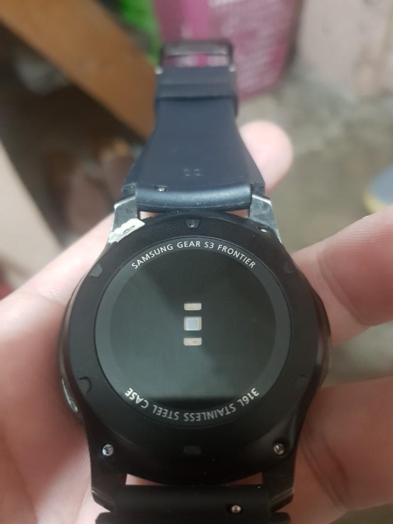 Samsung Galaxy S3 Frontier (Category: Men's Watches) located in Quezon City. Submitted by raphasuncion (Listing ID 1033236986, Image 3). Description: For Sale Samsung Galaxy S3 Frontier in good working condition (bluetooth, wifi, etc) 1st owned comes with: original box/packaging original charger original dock extra strap (small) small light scratch on the bezel (last price) sa paint lang yug scratch. hindi siya talaga scratch na malalim Rfs: decl
