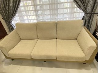 (Category: ) located in . Submitted by ele2000 (Listing ID 1033353824, Image 1). Description: .