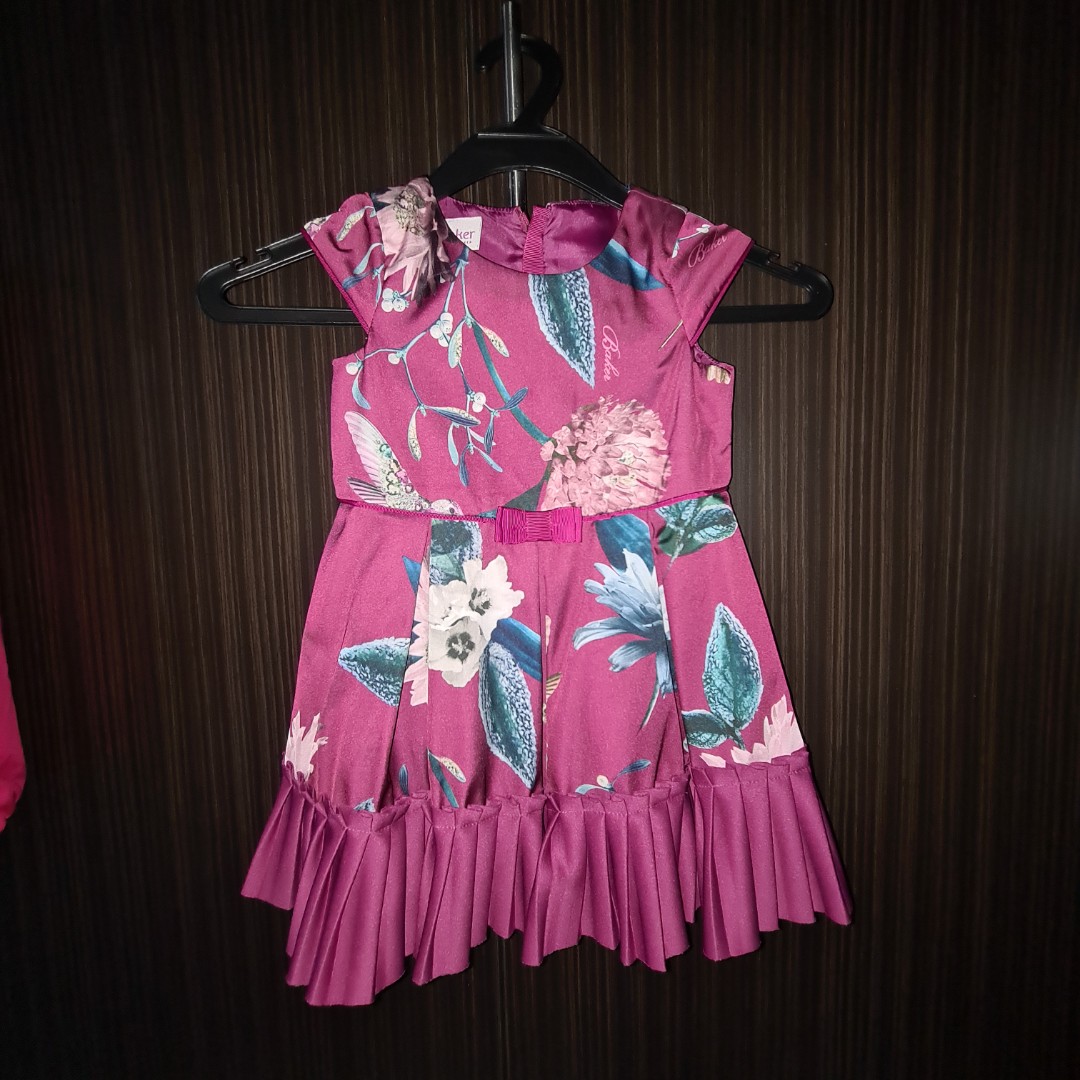 Ted Baker Baby Dress 12 18mths Euc Babies Kids Babies Apparel On Carousell This lovely baby girl's cardigan is styled in a chunky knit with double breasted button fastenings ted baker belted chinos in tan arnolde, men's clothing. carousell