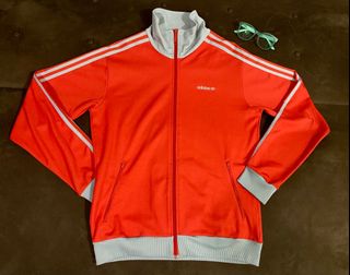 (Category: ) located in . Submitted by bidhthrift (Listing ID 1033343297, Image 1). Description: .