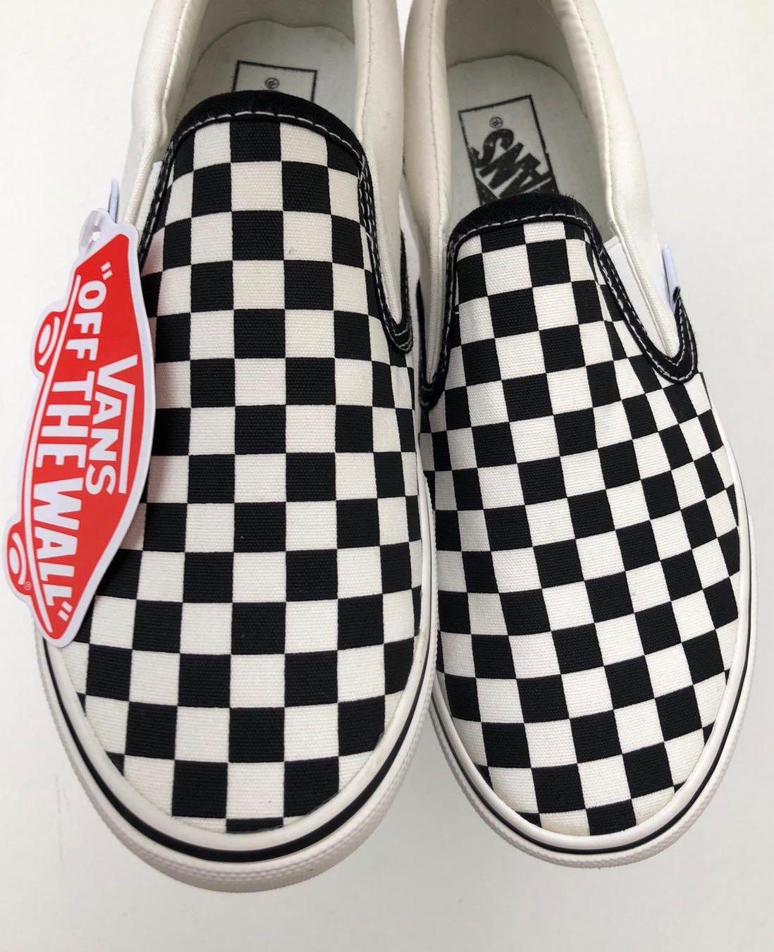 vans white black checkered