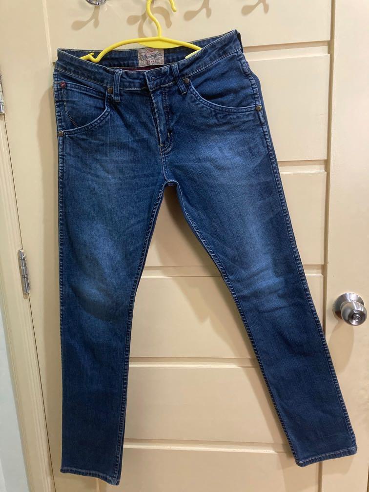 who sells wrangler jeans