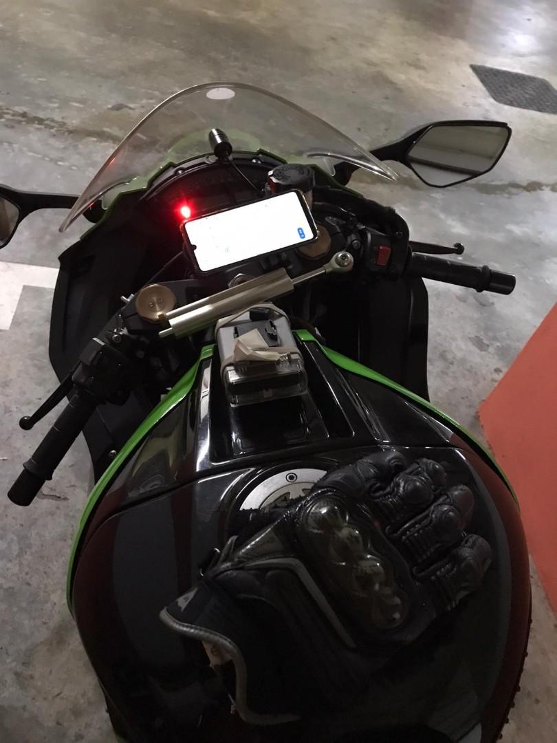 motorcycle windshield phone mount