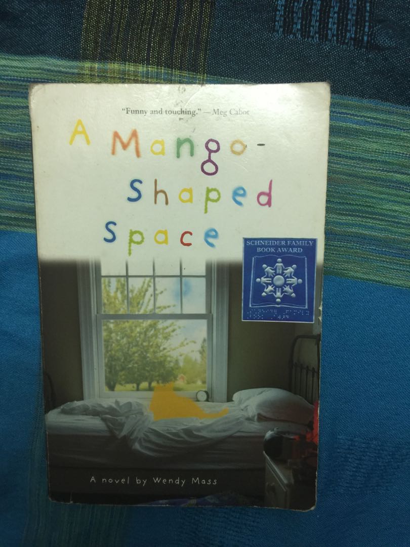 A Mango Shaped Space By Wendy Mass Hobbies Toys Books Magazines Children S Books On Carousell