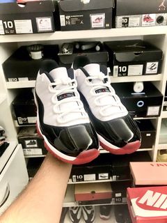 Air Jordan 11 low gym red concord 