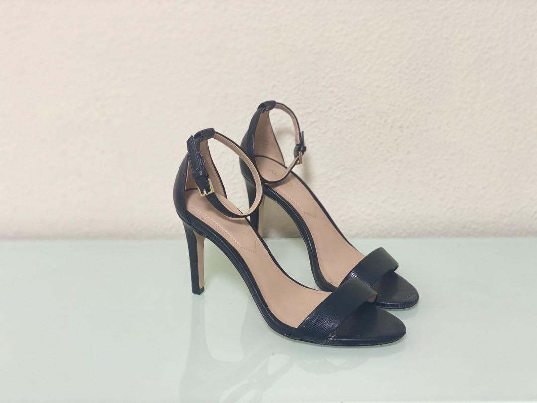 aldo barely there heels