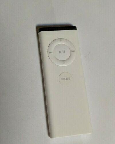 Apple Classic Remote Works With Apple Tv And Apple Ir Receiver Enabled Imac Macbooks Electronics Computer Parts Accessories On Carousell