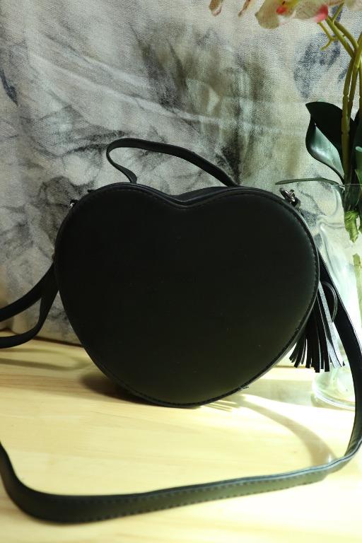 Heart shaped sling bag hot sale