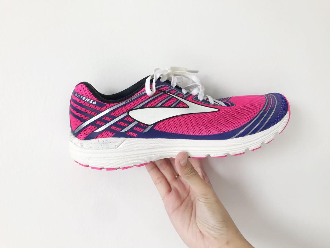 running shoe 5.5UK/7US (knockout pink 