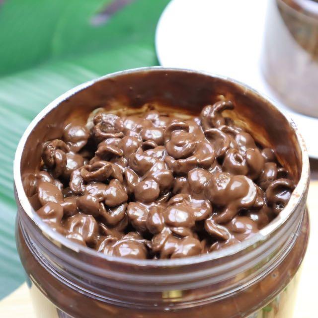 Choco Jar Food Drinks Packaged Snacks On Carousell