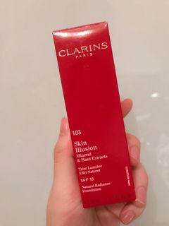 （分類：）位於 。 由 gee_600 提交（商品編號 1033451191，圖片 1）。簡介： 。