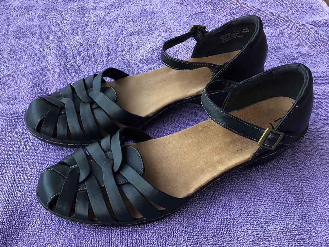 clarks ladies sandals size 9