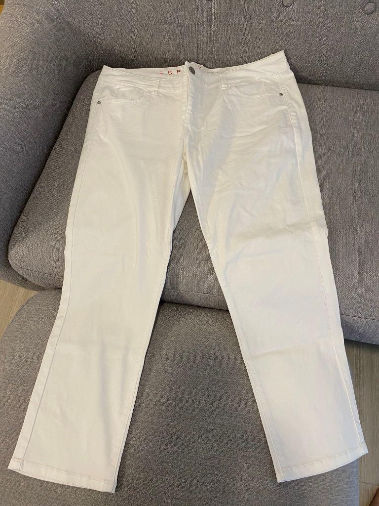 size 42 chinos