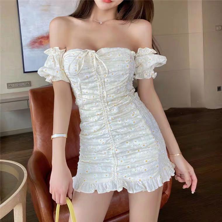 For love and lemons 2025 daisy lace mini dress