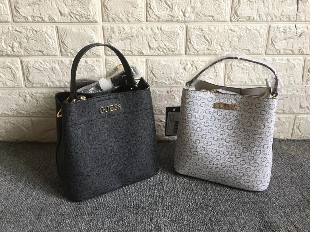 bucket bag guess