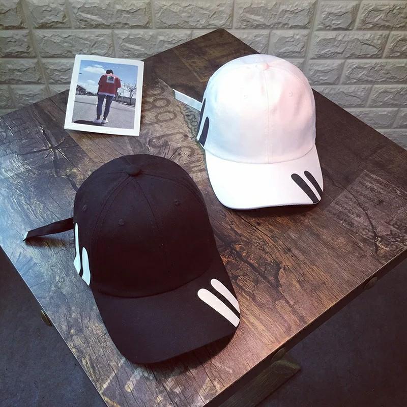Korean snapback