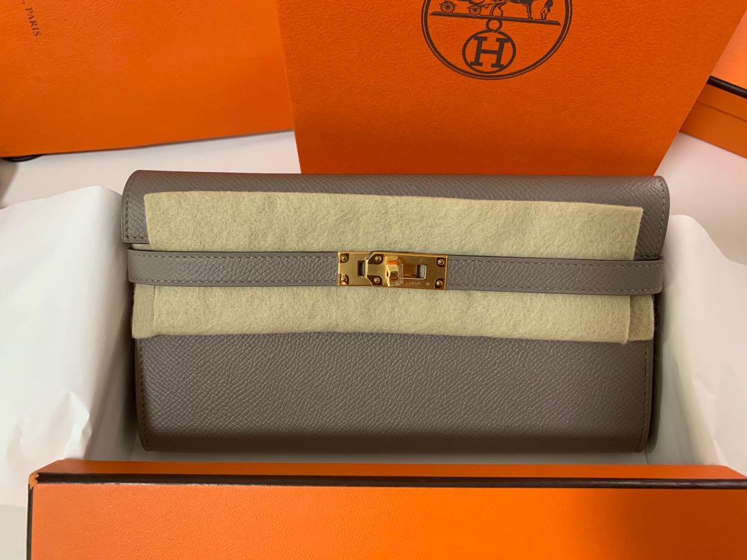 Hermes Gold Epsom Kelly Classic Wallet