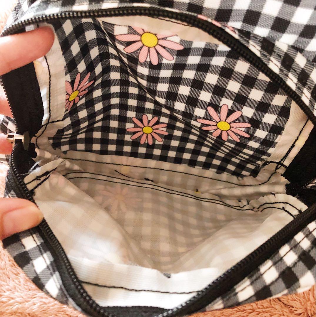 Daisy Gingham Mini Backpack Crossbody Bag - Black