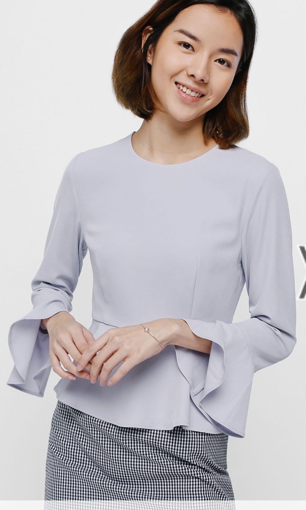 bell sleeve peplum top