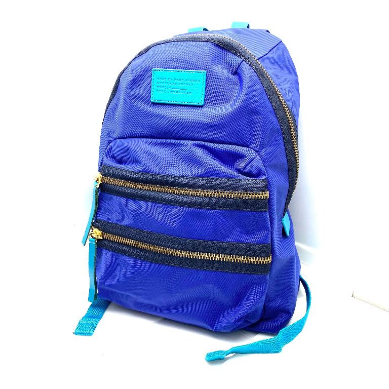 Marc jacobs solid zip backpack online