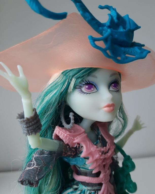 Vandala doubloons doll on sale