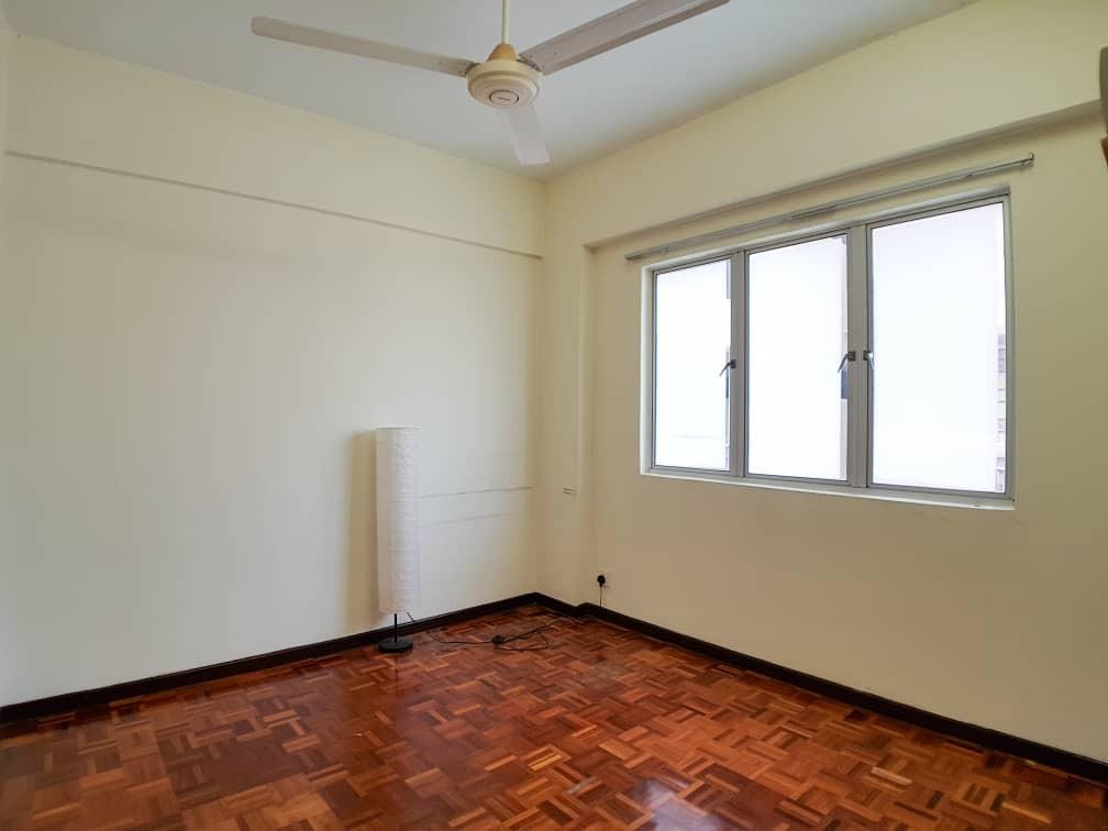 Near Lift Sri Damansara Court Sri Damansara, Property, Rentals on