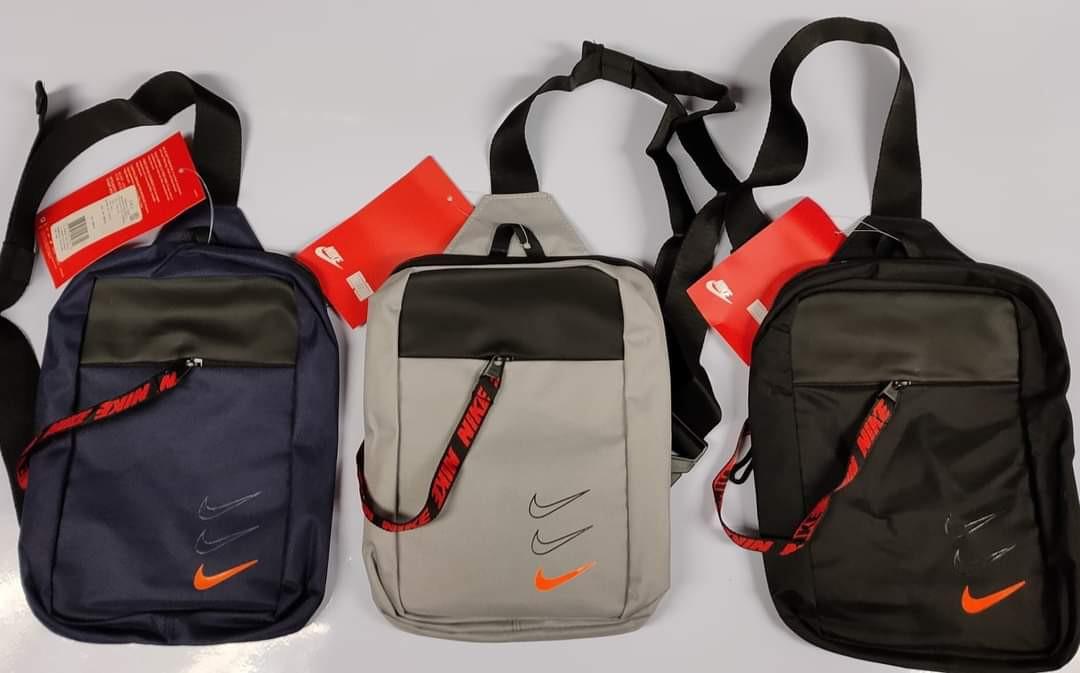 Nike Advance Crossbody Bag in Black for Men