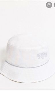 (Category: ) located in . Submitted by goldfinchstore (Listing ID 1033597913, Image 1). Description: .