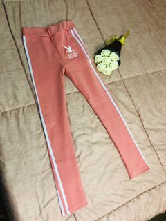 (Category: ) located in . Submitted by yingmiiki (Listing ID 1033598565, Image 1). Description: .
