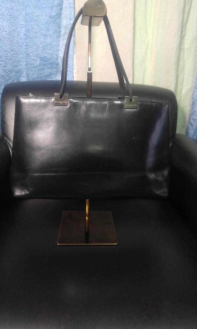 Preloved Original vintage balenciaga bag Luxury Bags Wallets