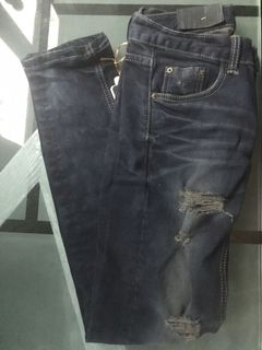 (Category: ) located in . Submitted by dashop (Listing ID 1033490751, Image 1). Description: .