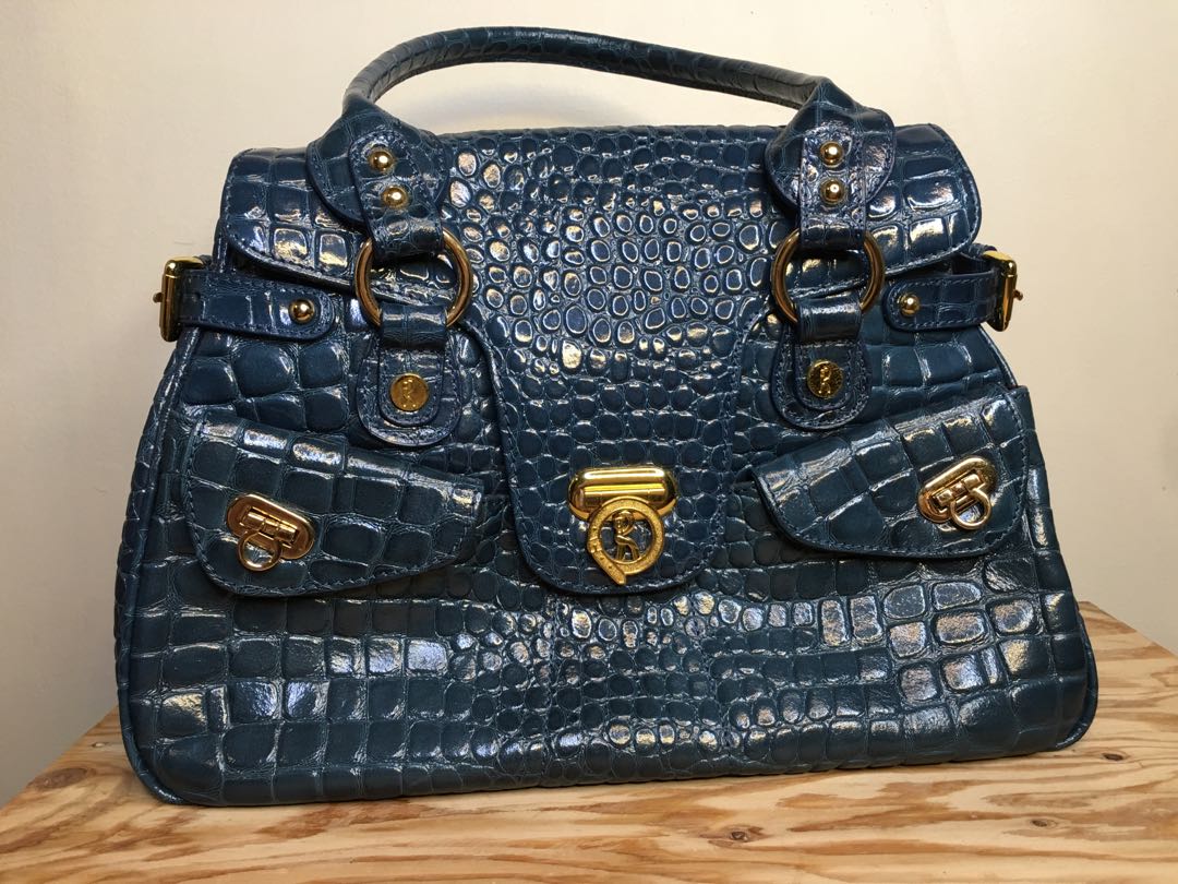 Roberta sales bag price